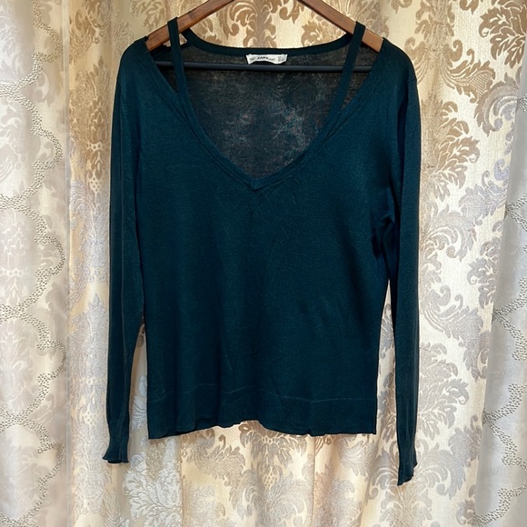 Top by Zara knit collection. Size - L